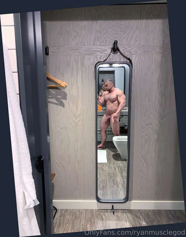 Ryanmusclegod - Onlyfans - 13 Jun, 2024