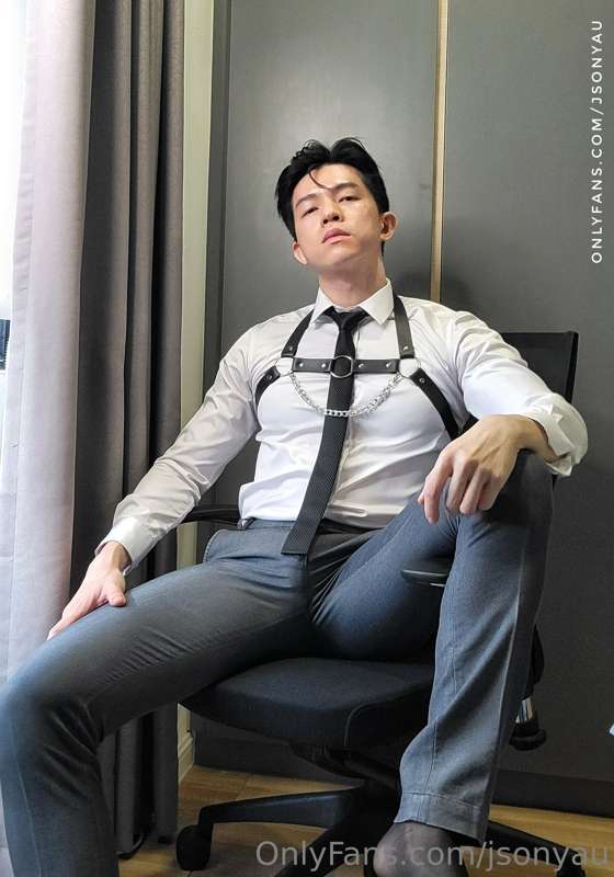 Suit and tie, and inflated balloon 3