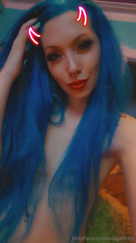 Cute demonic filter 🥰