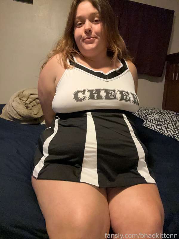 Bhadkittenn - Fansly - 04 Nov, 2023