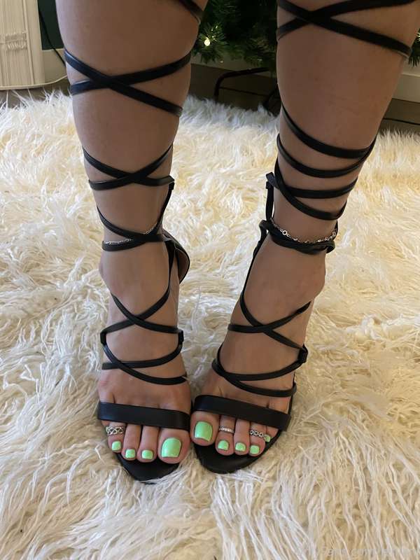 & thank u CNTVO for these from my wish list as well 😍😍😍 ahhh.. 8