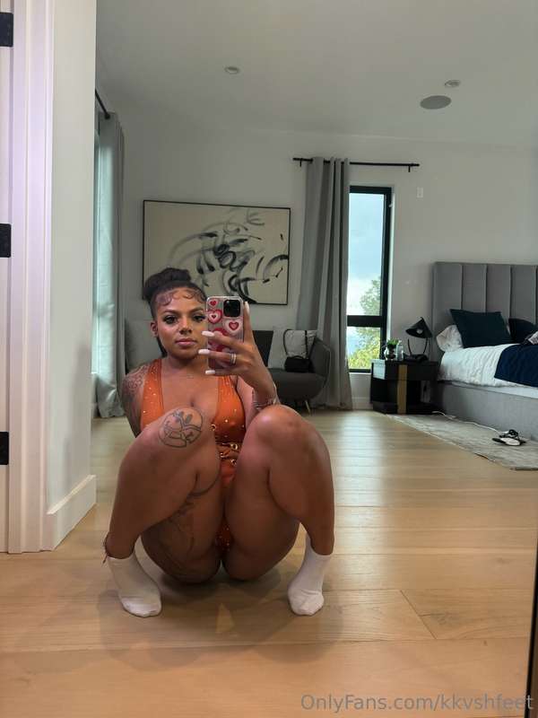get on my level 🍑 9
