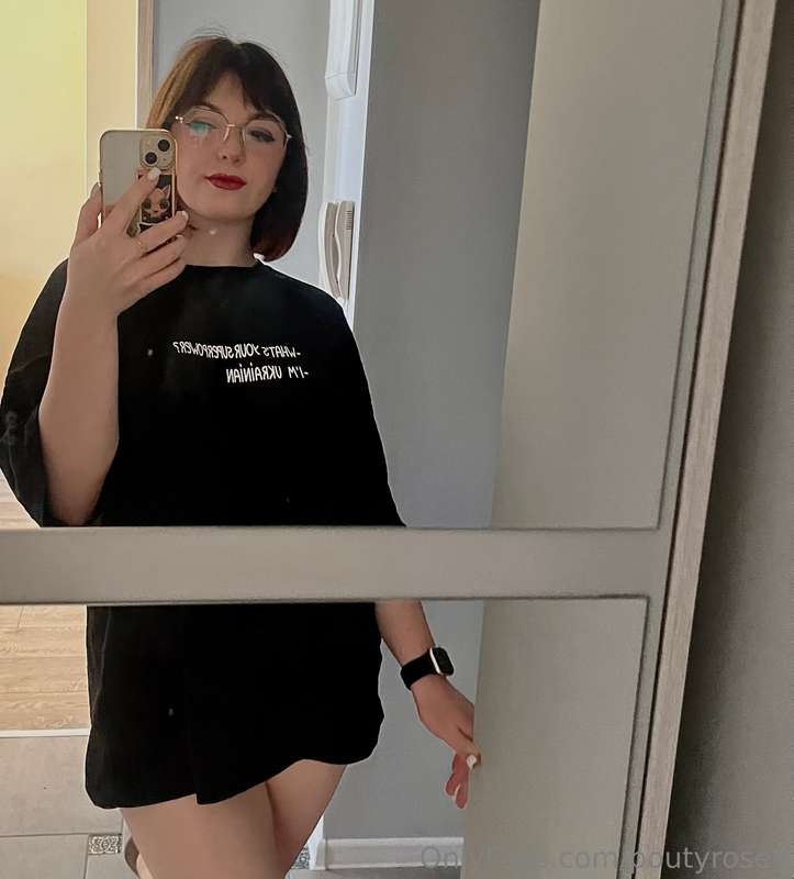How is your day going?🥰👉👈