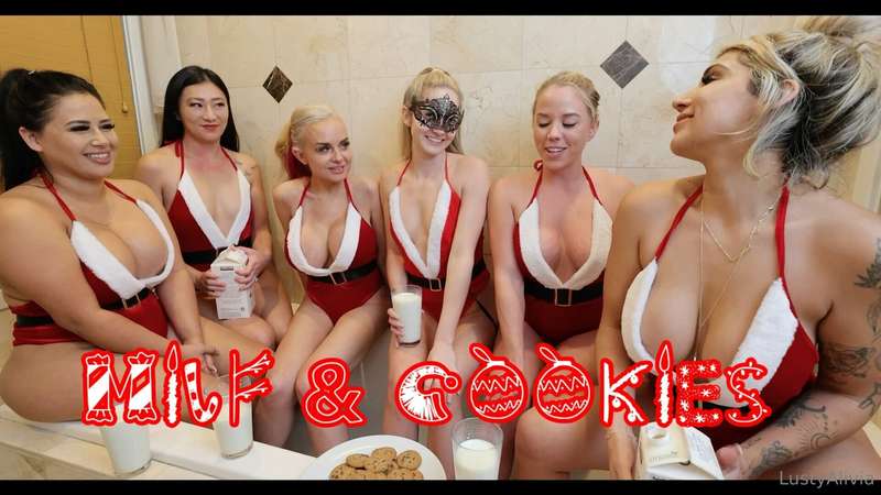 "🥛 **MILF & COOKIES** 🍪  👉🏻***NEW RELEASE*** 👈🏻 🕓 4am  Mommy..