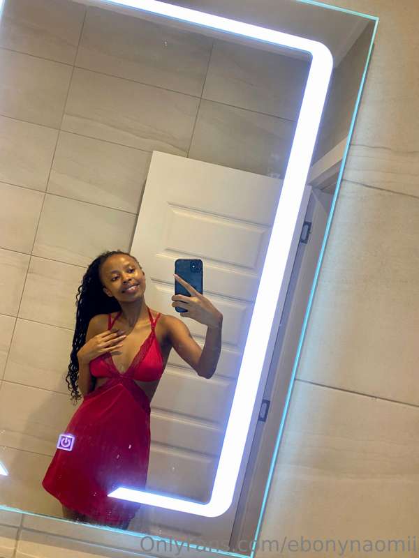 POV: I am ur girlfriend and I send u a pic whenever u ask me..