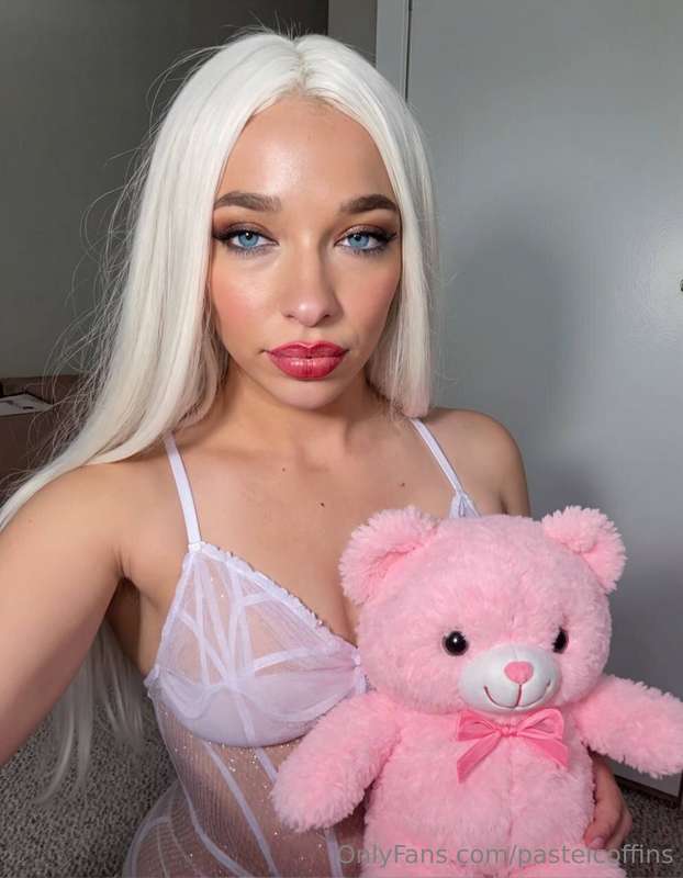 @arianahunt126 FREE VIDEO WHEN YOU JOIN AND QUOTE “PASTEL” 🩷..