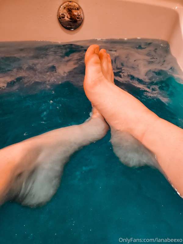 bath bomb feets