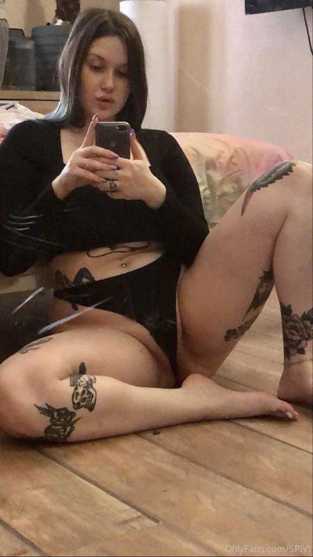 Hey friends <3 Hope you feel better than me now lol
Trying t..