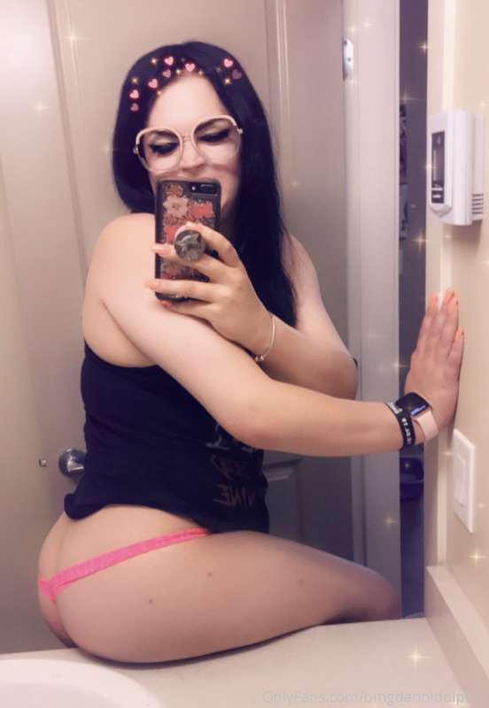 🤓🍑 4