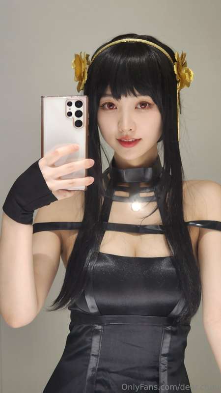 Cosplay Tease