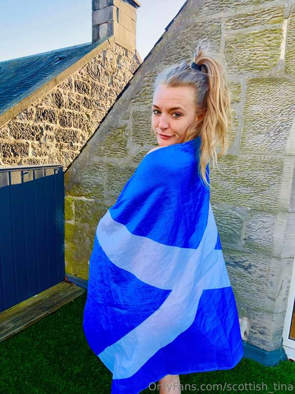 Any ideas why I’m wearing a 🏴󠁧󠁢󠁳󠁣󠁴󠁿 flag ??