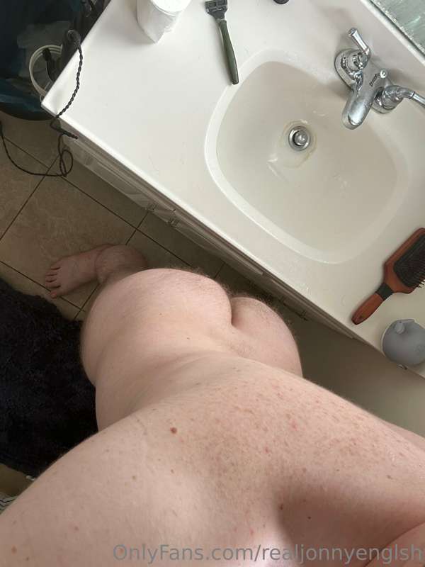 What white boy thiccer than me 😝 enjoy! Got some real spicy .. 1