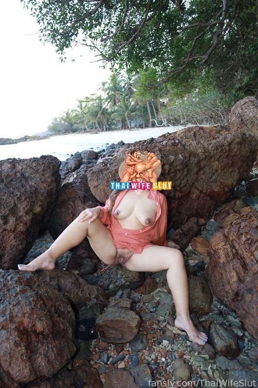 Thaiwifeslut - Fansly - 22 Jan, 2023