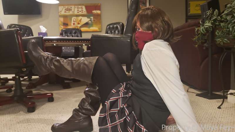 Makoto Niijima set! 😊 
You will join the phandom.... you wil.. 18