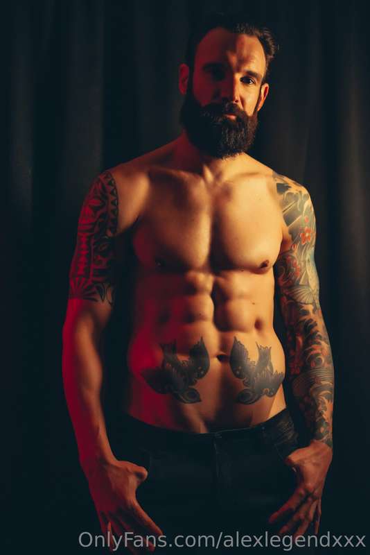 Black and white or color? Regardless these abs are crisp don.. 2