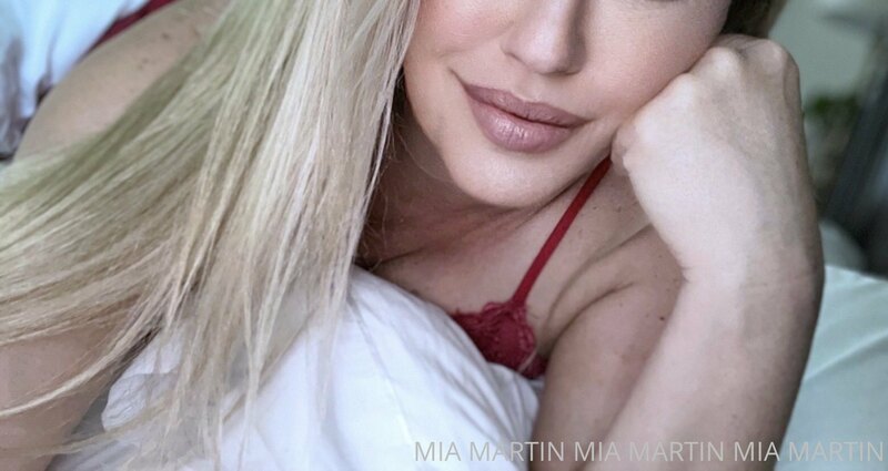 I’d love to wake up with your cock in my mouth‼️🍆💋😈