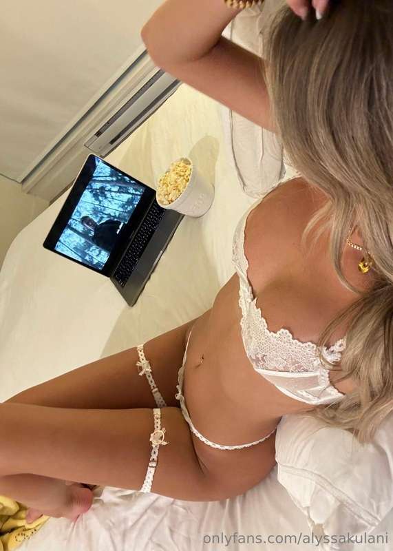 wanna do something aside from watching a movie🤫