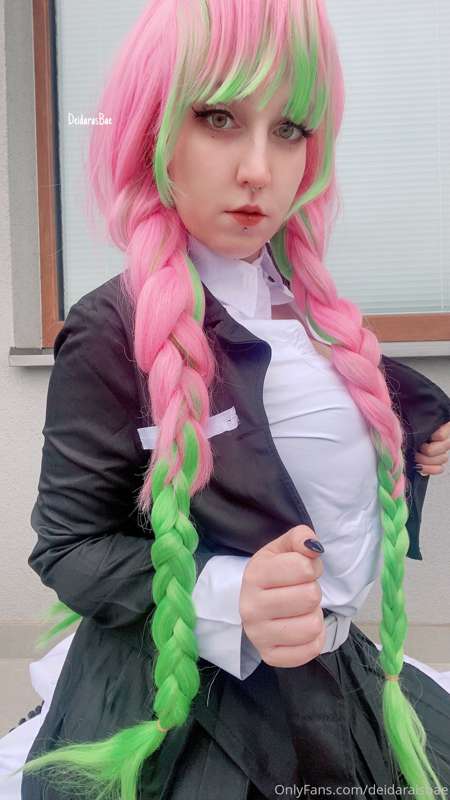 Mitsuri Kanroji 10