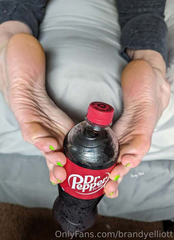 😏 thought you might be thirsty
