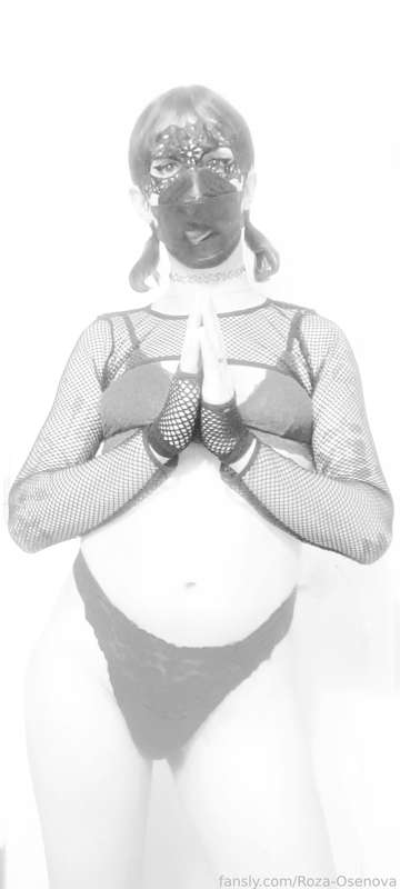 Roza-Osenova - Fansly - 06 Apr, 2025 4