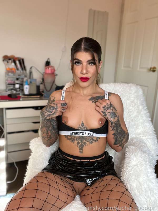 Sucha_Goodgirl - Fansly - 09 Nov, 2022 2