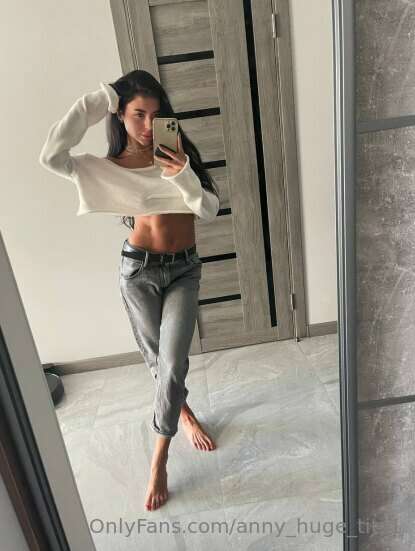👋 I'm Veronique,! Ready to get sweaty with me? 💪🏋️‍♀️
🔥 Fit ..