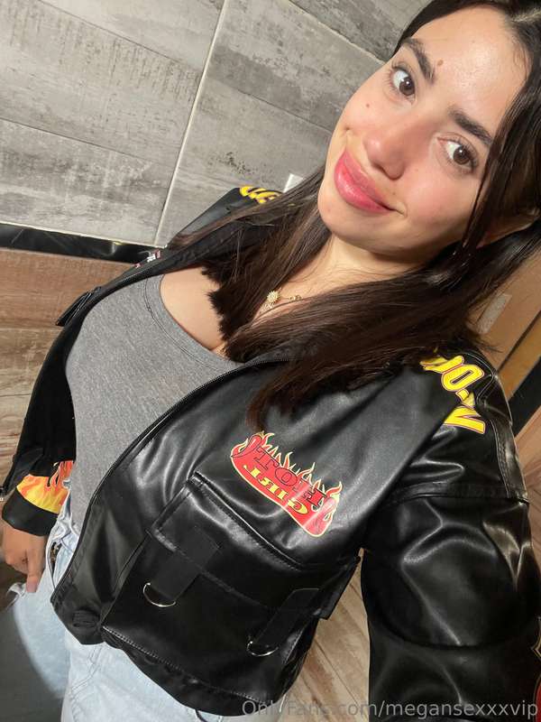 Megansexxxvip - Onlyfans - 11 Oct, 2024