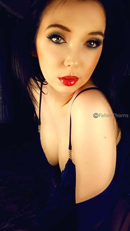 Fallenthorns - Onlyfans - 12 Jun, 2025
