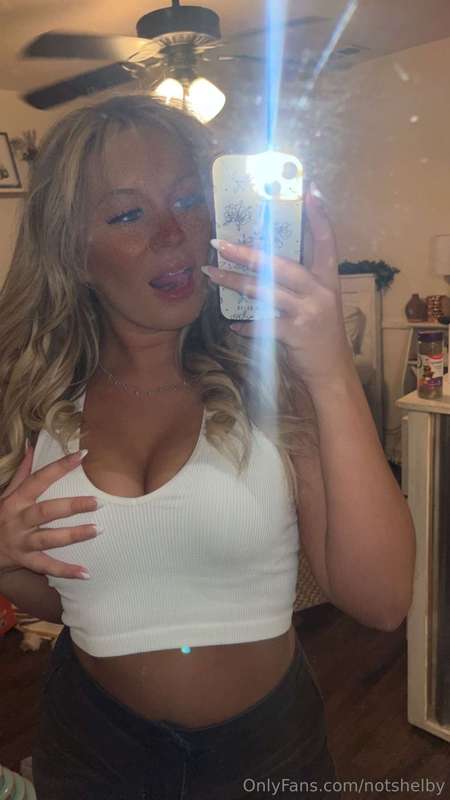 Come find me in the DM’s 😘