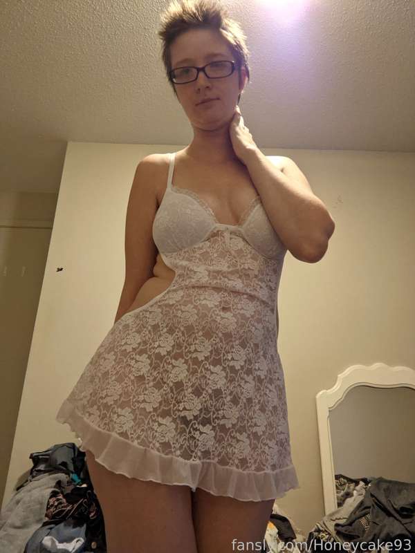 Honeycake93 - Fansly - 07 Oct, 2021 10