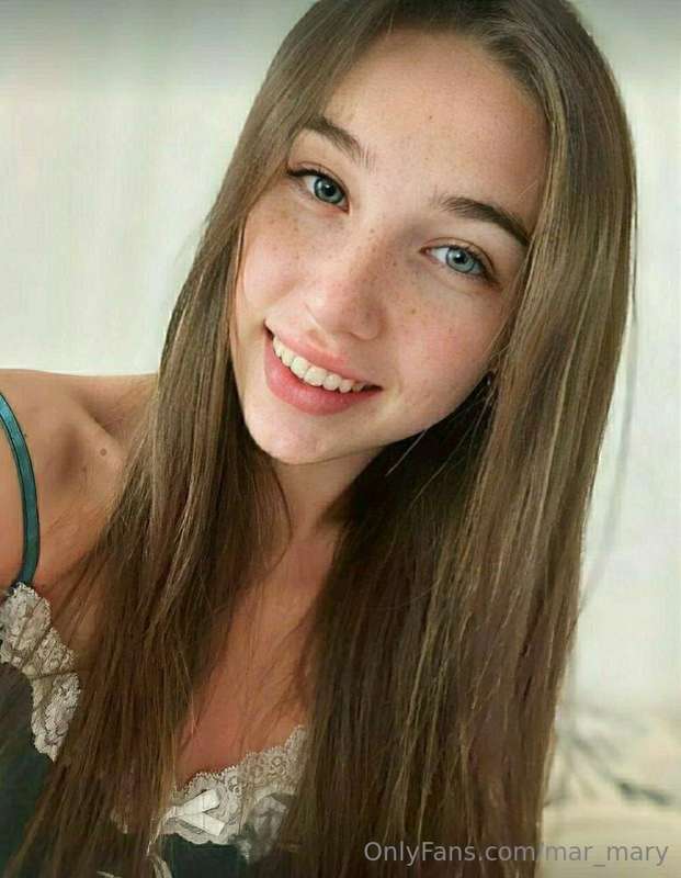 @aminashy she wants to cum with you ! you'll enjoy her juicy..