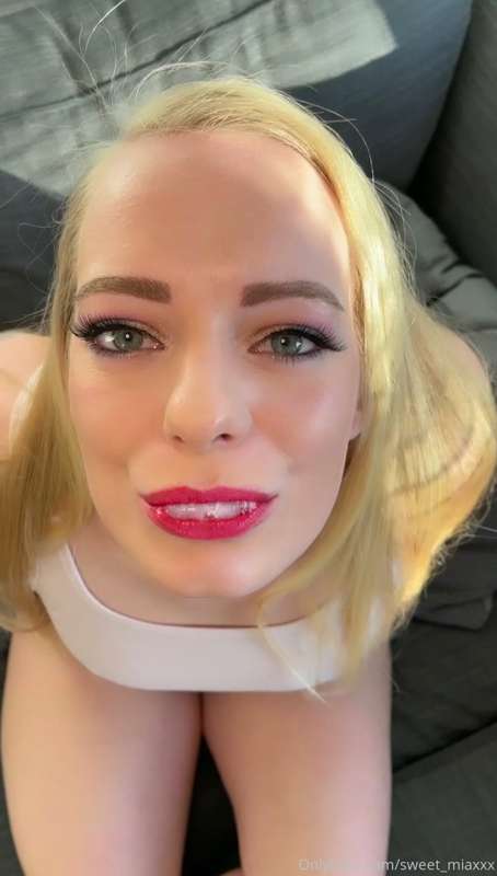 How many blowjobs did you watch from me? Do you like them?
