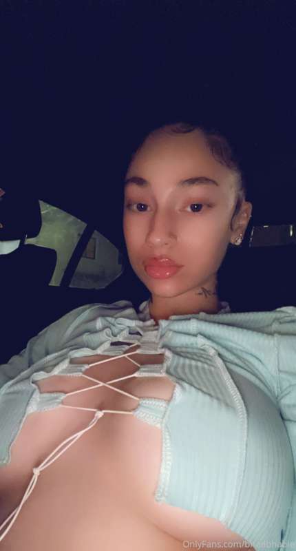 need a bigger top this shit aint doin its job 😭 my driver be..