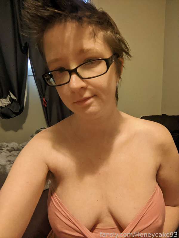 Honeycake93 - Fansly - 14 Oct, 2022 1