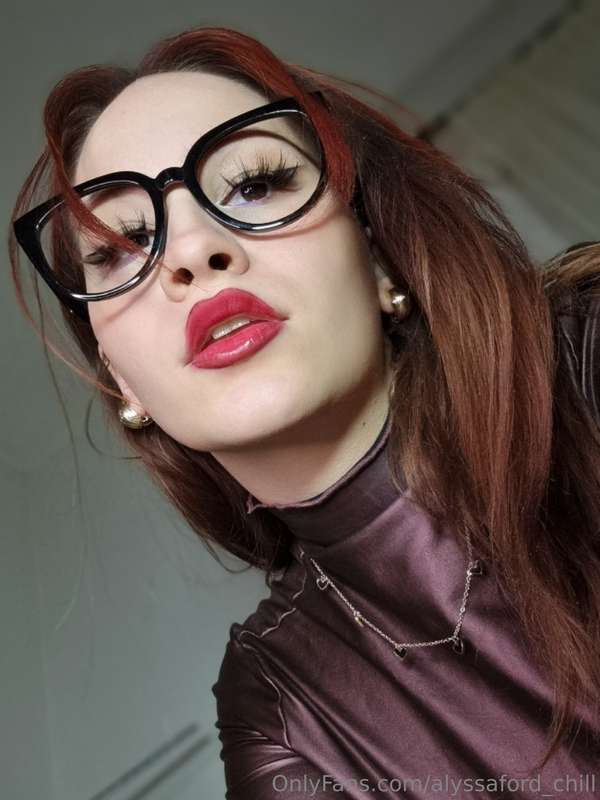 😈😈 2