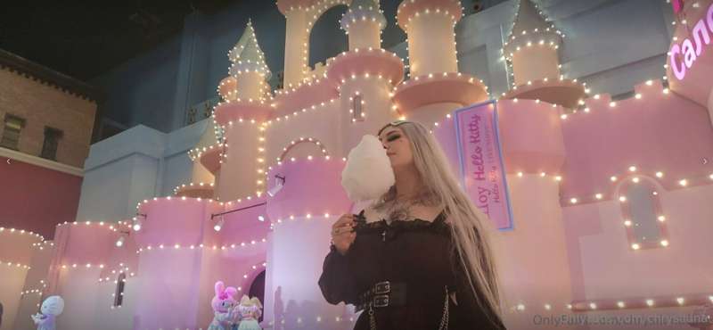 👋🧚‍♀️ I love miracles, magic and fairy tales! 💫📚 Who says fa..