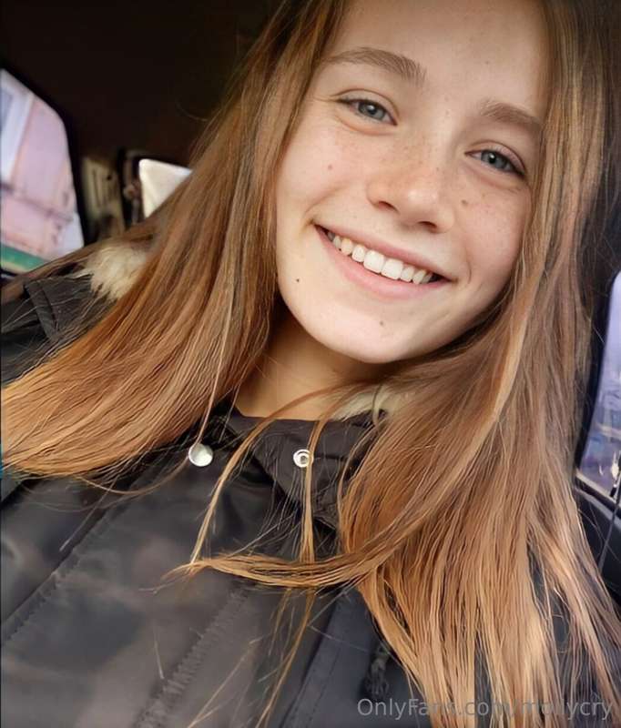 ❤️‍🔥CLICK HERE - @honeyfox888❤️‍🔥
This cutie is online and h..