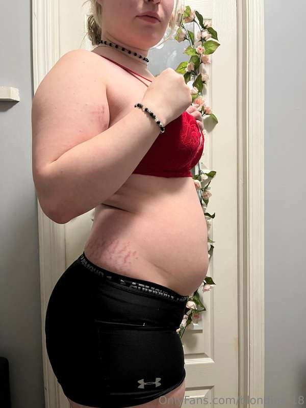 My boyfriend took these pics of me last night when we were r.. 1