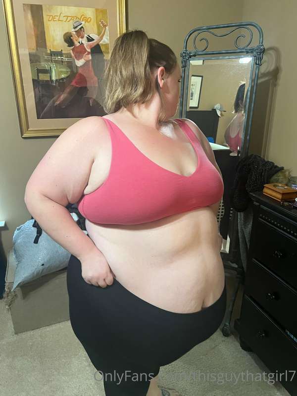 A couple shots of Britt getting ready for some action on the.. 4