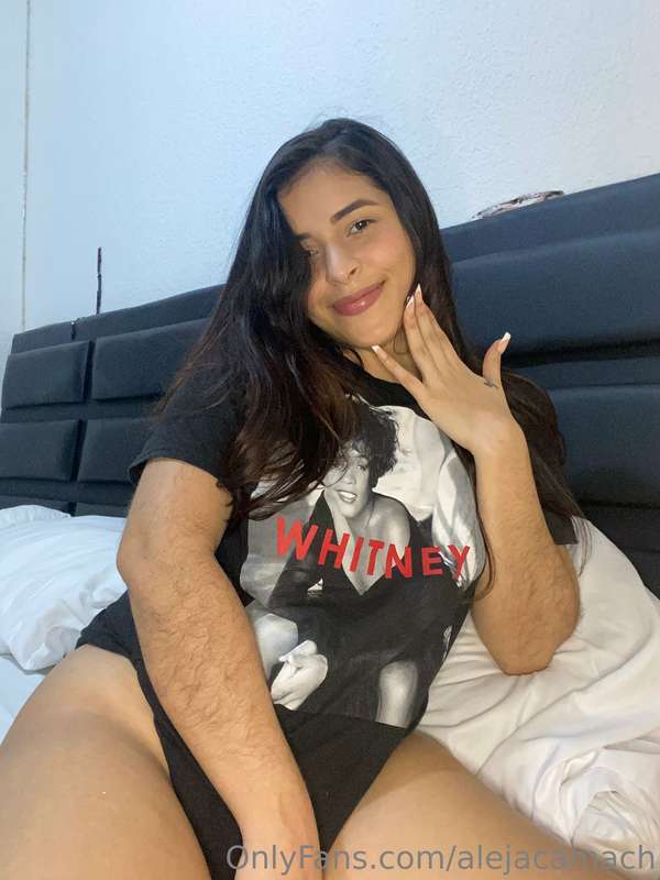 Jueves al natural 🤤💦cual es tu favorita 🥵 5