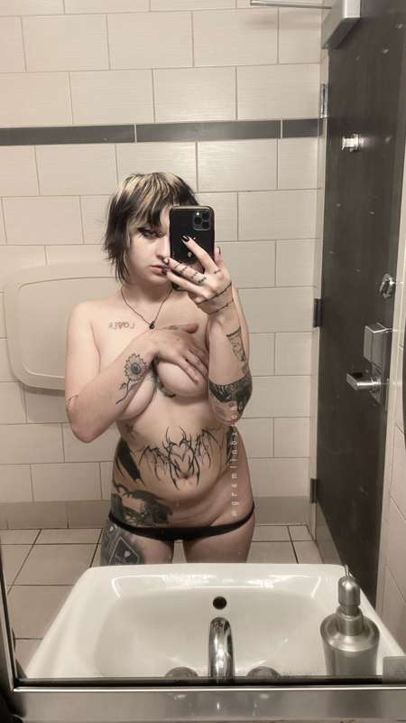 Boozygremlinx - Fansly - 11 Jul, 2022 5