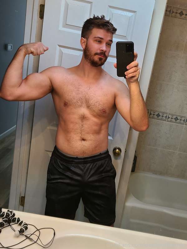 Peak low bodyweight. Going to push some mass.