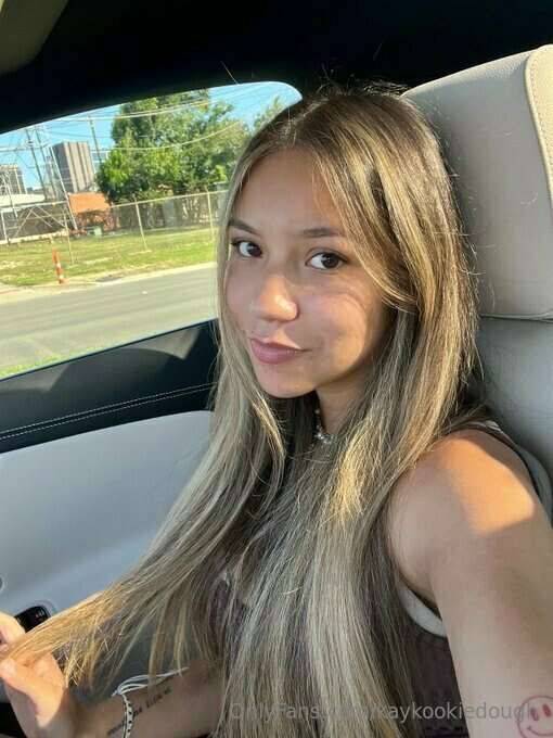 feeling cute today
*DM me!*
