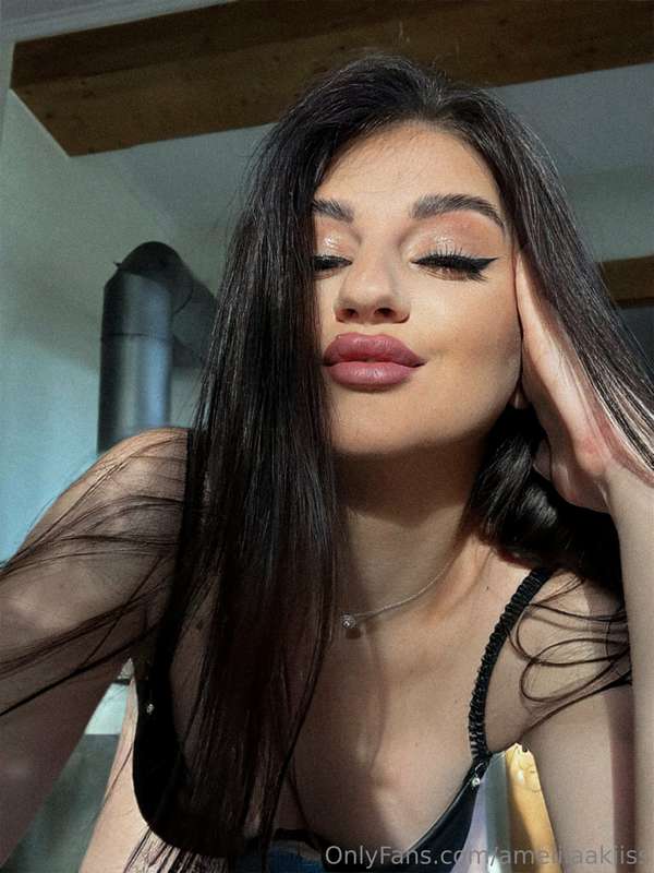 Let's get lost in passion and pleasure together? 💫🔥