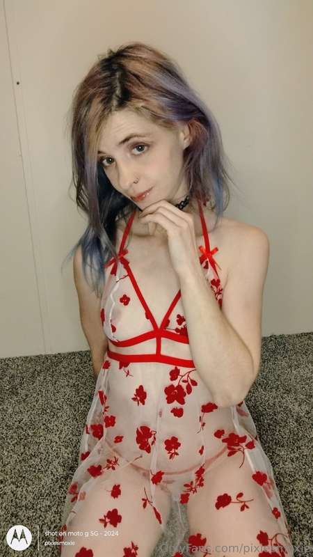Pixiesmoxie - Onlyfans - 03 Nov, 2024 5