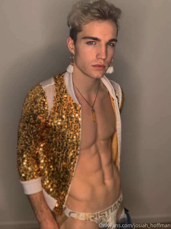I have a surprise for you 😈⚜️✨😏 7