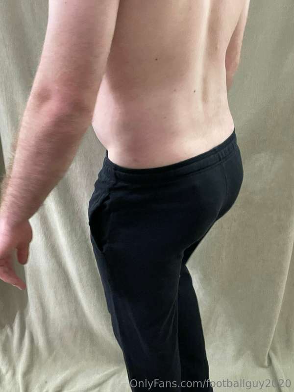 The Shirtless Sarge - Showing off the SARGE bod! Set 11 16