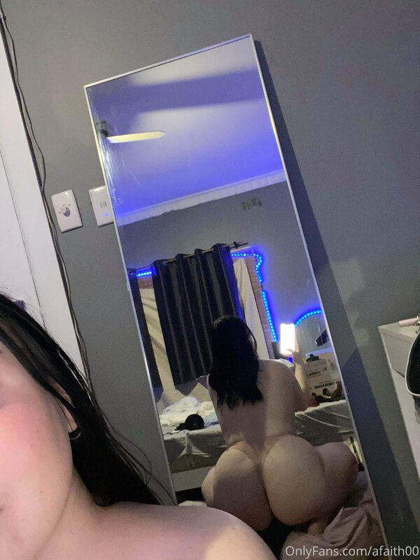 Let me bounce on you 😫🤤💦