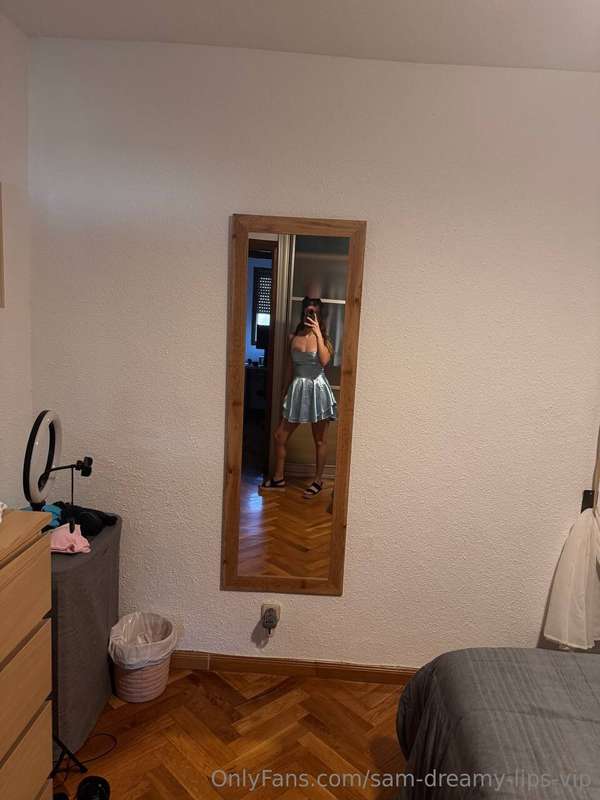 Outfit for today's swinger party!! I'm about to arrive, and ..