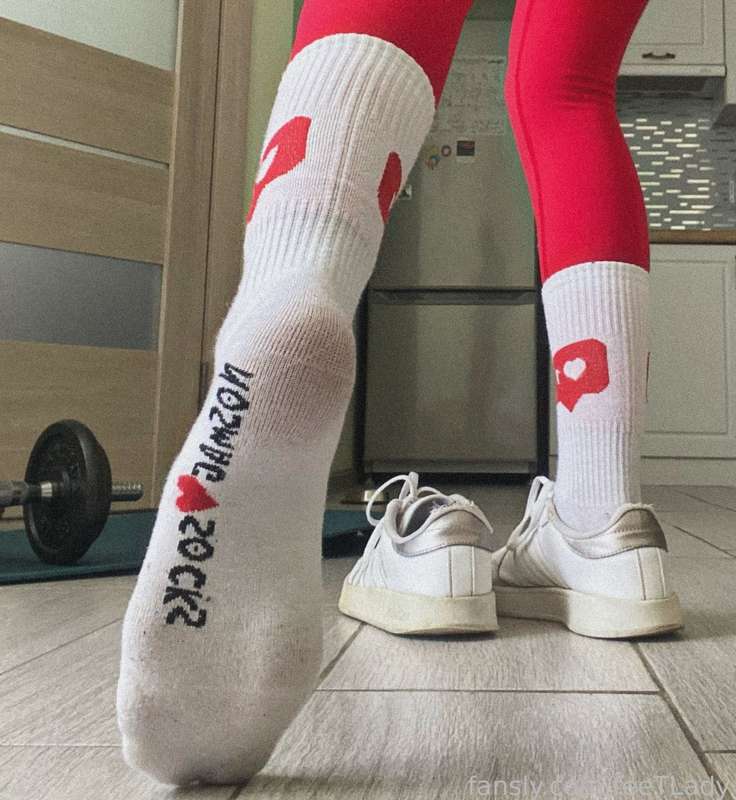 Feetlady - Fansly - 14 Jul, 2023 2